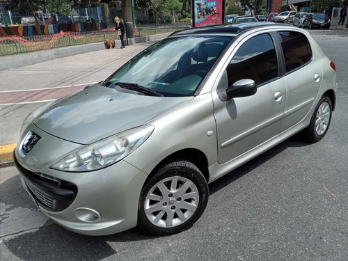 Peugeot 207 2011 1.6 Xt