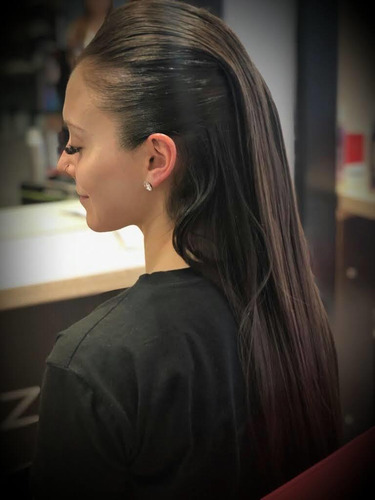 Imagen 3 de 5 de Maquillaje Y Peinados A Domicilio