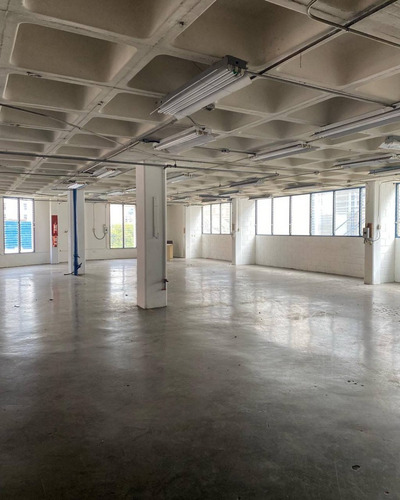 Imagen 2 de 10 de Alquiler De Piso Industrial En La Mejor Zona De Boleita