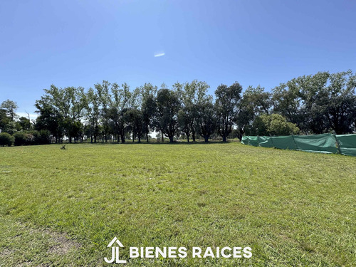 Uf 95 Terreno En Venta En El Cardal Ii, Los Cardales