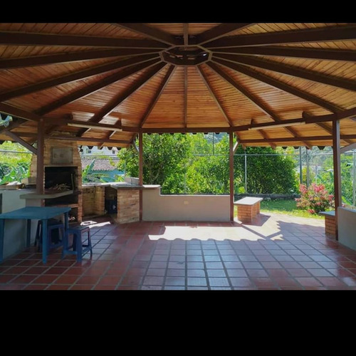 Imagen 6 de 14 de Se Vende En Mérida Pedregosa Media Alta