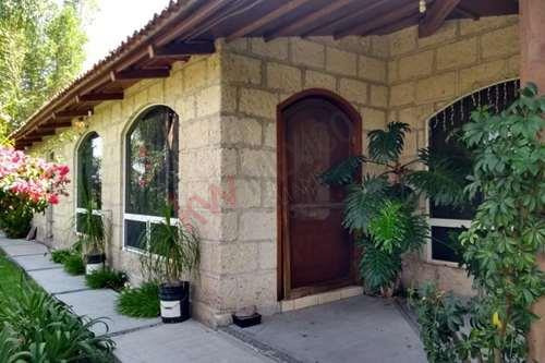 Finca Campestre En Venta / Valle Verde Gto. / Muy Cercano A Libramiento Sur-pte De Queretaro