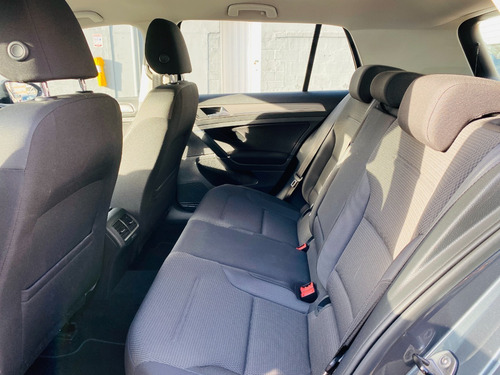 Volkswagen Golf Comfortline 2017 1400cc