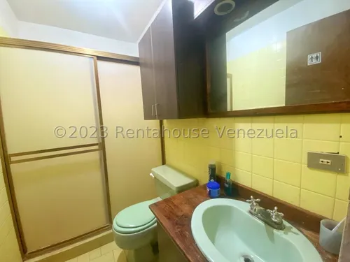 Casas En Venta Mls #24-3513