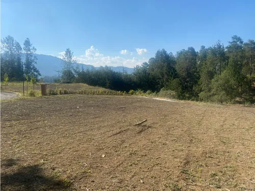 El Retiro Lote En Urbanización En Super Ubicación