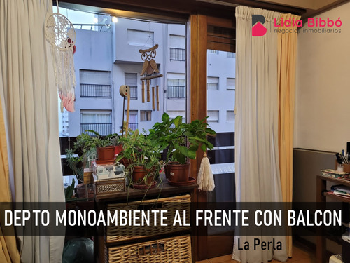 Departamento Monoambiente Con Balcon Al Frente - La Perla