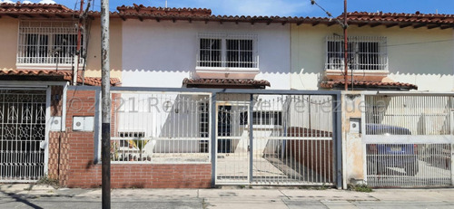 Milagros Inmuebles Casa Venta Cabudare Lara Zona Centro Economica Residencial Economico Oportunidad Pecio Inmobiliaria Rentahouse N° 24-6047