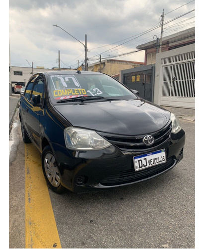 Toyota Etios 1.3 X 16V FLEX 4P MANUAL