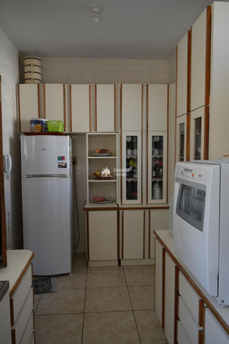 Casa Para Venda Em Santa Maria No Bairro Fátima 180m2 Com 02 Garagens Terraço E Pátio - 996461