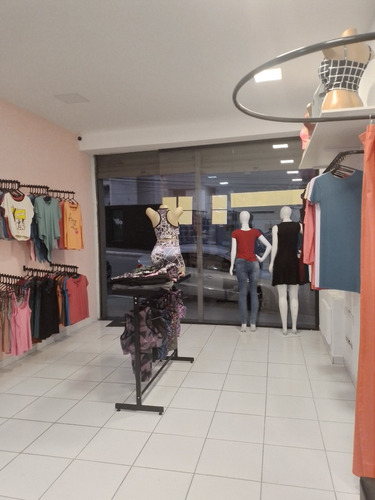 Moveis Para Loja De Roupas (Usado)