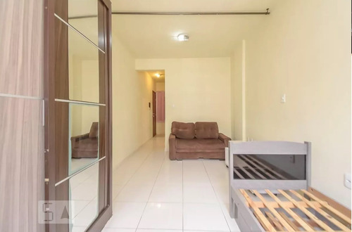 Studio À Venda Com 35m², 1 Quarto E Sem Vaga