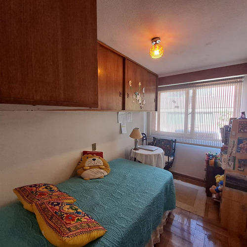 Departamento En Venta De 2 Dorm. En Santiago