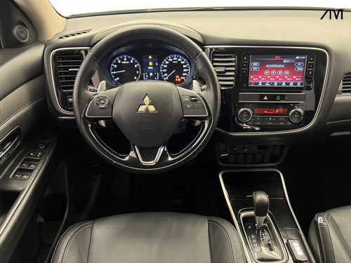 Mitsubishi Outlander 2.0 MIVEC GASOLINA HPE AUTOMÁTICO