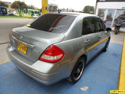 Imagen 7 de 15 de Nissan Tiida