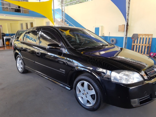 Imagem 3 de 13 de Chevrolet Astra 2009 2.0 Advantage Flex Power Aut. 5p 133 Hp