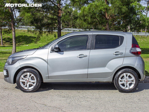 Imagen 2 de 25 de Fiat Mobi Easy On 1.0 Extra Full | Permuta / Financia