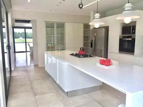 Imagen 9 de 11 de Casa En Venta En Santa Catalina Con Salida Al Río. 8 Ambientes. Villanueva Tigre