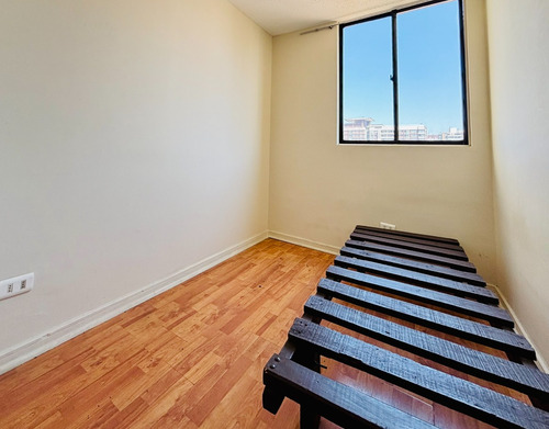 Se Vende A Pasos Parque Bustamante, 3 Dormitorios, Santiago
