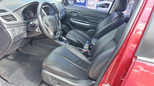Mitsubishi Triton 2.4 Hpe Cab. Dupla 4X4 Aut. 4P