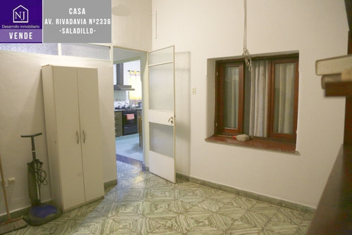 Imagen 8 de 12 de Vendo Hermosa Casa, Muy Bien Ubicada Y En Excelentes Condiciones!!