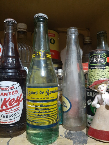 Antiguo Refresco Agua De Lourdes Lleno