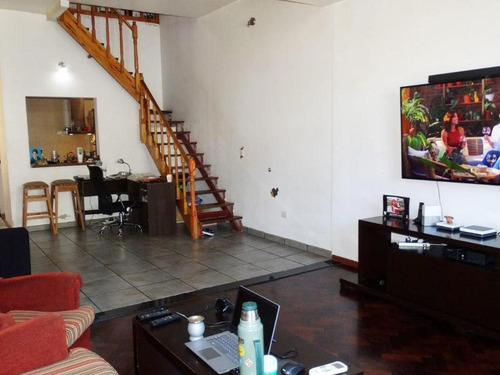 Imagen 6 de 25 de Hermoso Ph De 3 Ambientes Al Frente,entrada Independiente. Cochera Y Terraza!