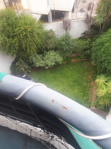 Imagen 4 de 8 de Hermoso 2amb, Contrafrente , Con Balcon