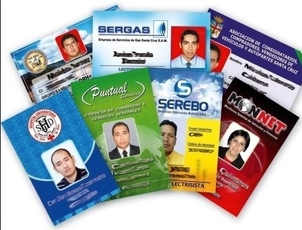 Imagen 4 de 7 de Paquete 15 Credenciales Plásticas Empresas / Escuelas