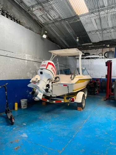 Fórmula 515 Motor 200 Evinrude