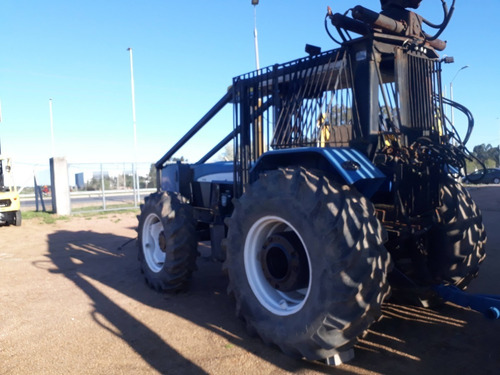 Tractor Con Grappo Y Carreta Forestal