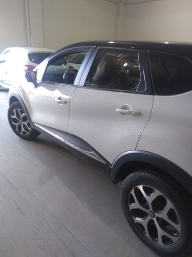Renault Captur 2019 1.6 16v Life Sce X-tronic 5p