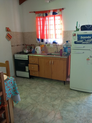 Imagen 4 de 9 de Duplex Patio Amplio - Calle 69 N° 755 - Mar Del Tuyu