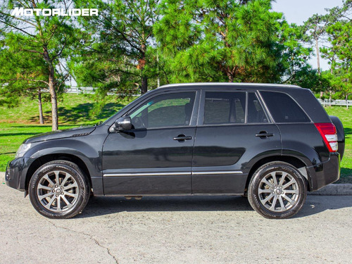 Imagen 2 de 25 de Suzuki Grand Vitara Limited 2.4 4x2 | Permuta / Financia