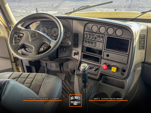 Tractocamion International Prostar 2016
