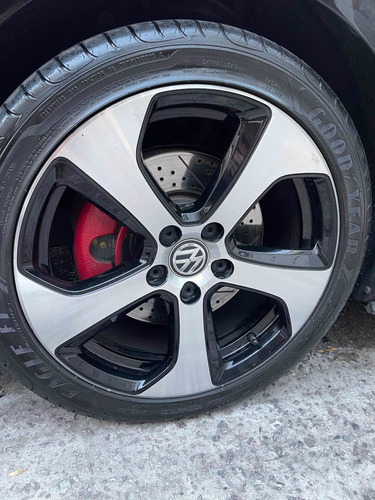 Volkswagen Golf 2.0 Gti Tsi App Connect + Cuero I Permuto