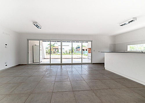 Venta Casa Pilar Del Este - San Ramon A Estrenar Con Pileta Y Jacuzzi