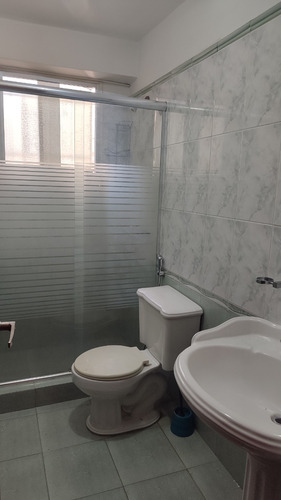 El Marques Inmobinter/united Brokers Alquila Apto Comodo 135 M2 Sin Muebles Para Ejecutivo De Empresa