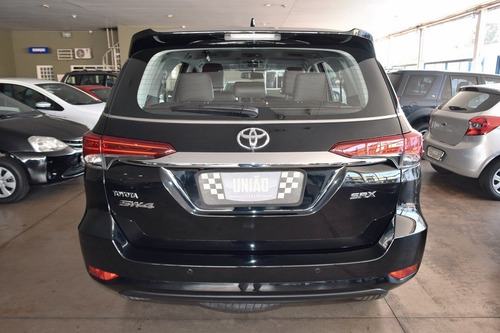 Imagem 9 de 10 de Toyota Hilux Sw4 Srx 4x4 Diesel Automática