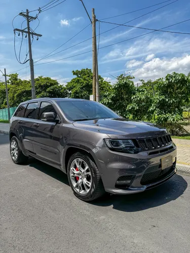 Jeep Grand Cherokee Srt8 2020