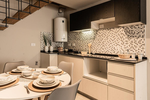 Imagen 2 de 14 de Venta Duplex 1 Dormitorio, Pichincha.