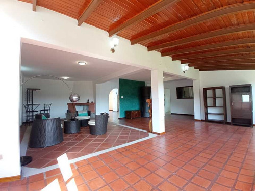 Imagen 9 de 30 de Se Vende Casa Actualizada 500 M2 5h/7b/3p La Boyera