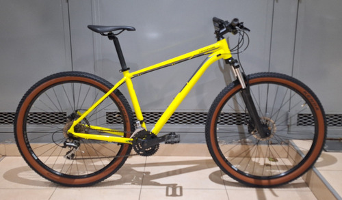 Bicicleta Cannondale Trail 6 Rod 29 