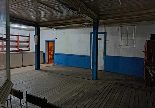 Vende Local Comercial 281/291 M2 (121286)