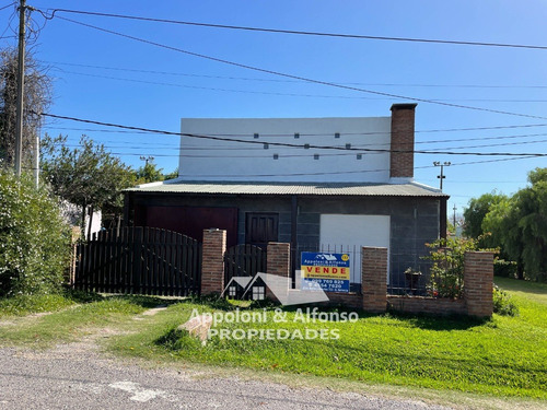Imagen 2 de 16 de Casa En Barrio Artesano - Nueva Helvecia #133