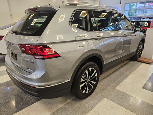 Volkswagen Tiguan Allspace 2.0 Tsi Life 4Motion Dsg