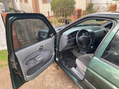 Imagem 9 de 9 de Ford Escort Zetec 1.8 16v