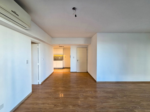 Departamento En Alquiler De 2 Dormitorios + Cochera + Baulera En Puerto Norte