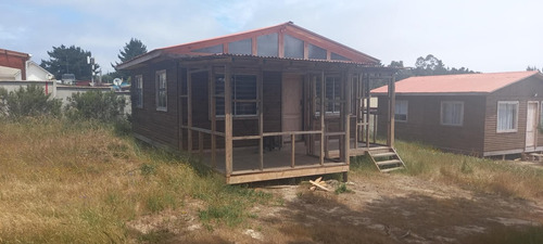 Venta De Cabaña Con Terreno Amplio