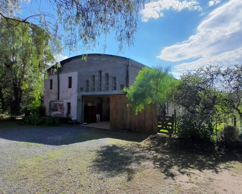 Venta Casa Finca 3 Dorm Agua De Oro Galpon