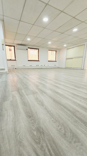 Encomenderos / Av. Vitacura/ Ebro/ Zurich/ 2 Estac/ Bodega